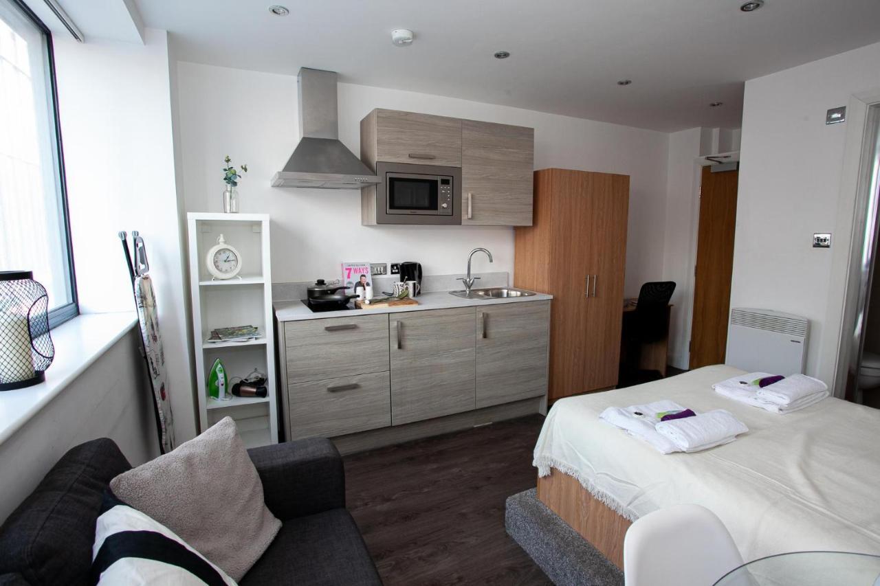 Cosy Studio Apartment In The Heart Of Manchester Buitenkant foto